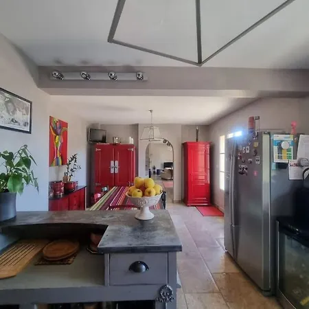 Entiere Avec Piscine Villa *